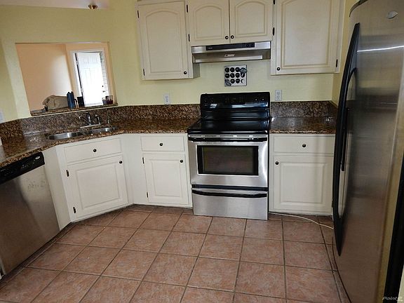 Stainless appliance package