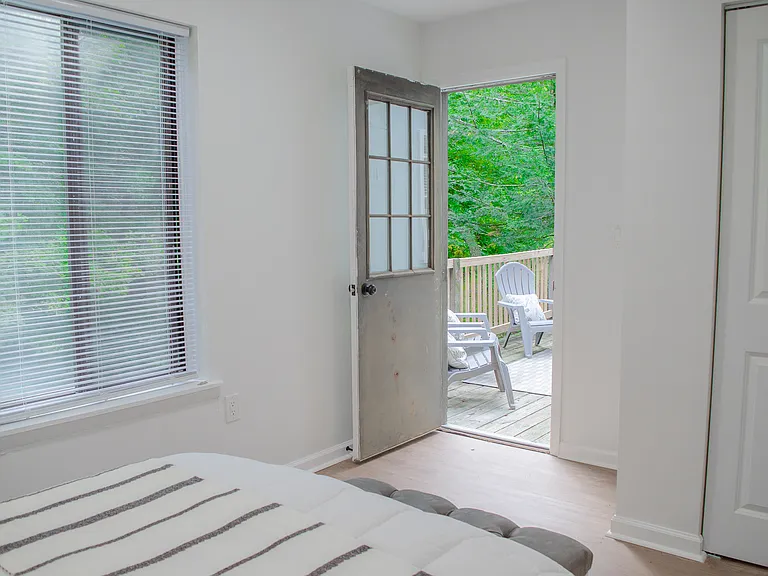 Woodland Country Apartments — Photo 10