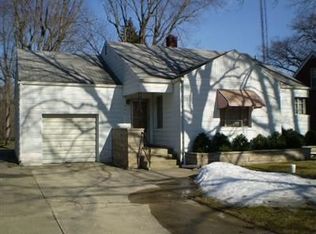 321 Johnson Rd, Trail Creek, IN 46360