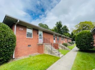 215 McIver St APT D, Greensboro, NC 27403