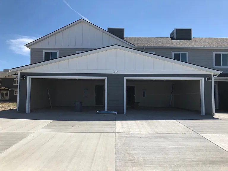 1306 Westwood Cir — Photo 16
