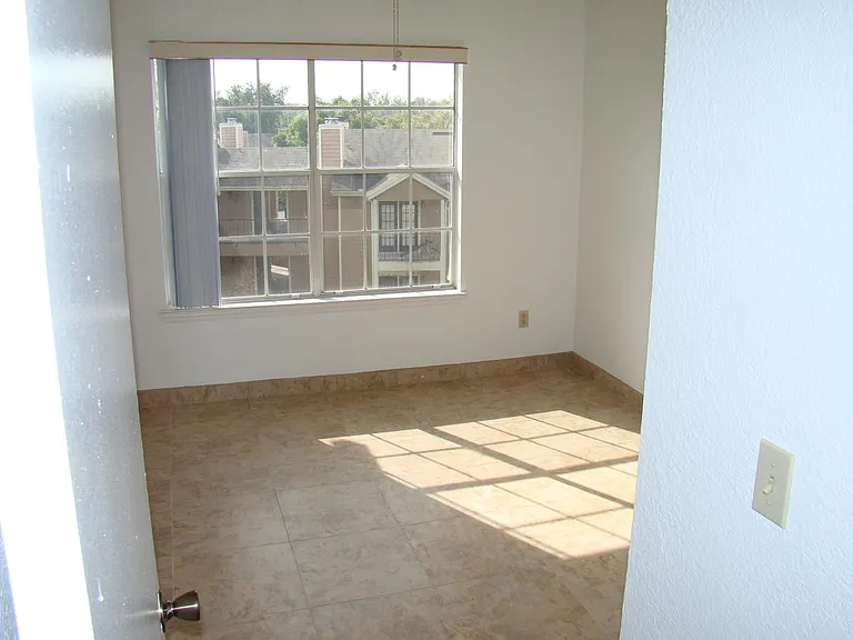 2550 N Alafaya Trl #6305 — Photo 4