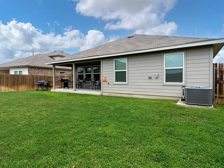 1444 Acorn Wood — Photo 31