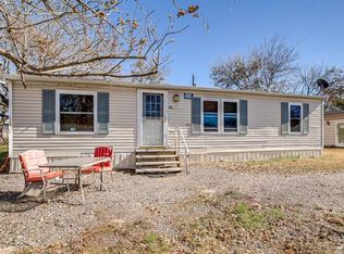 200 Vanceville Dr, West Tawakoni, TX 75474