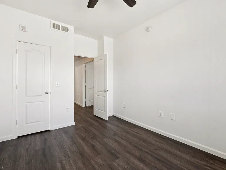 4343 N 21st St #226 — Photo 17