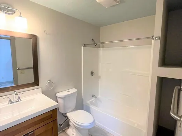 223 Union St #205, Lynn, MA 01902