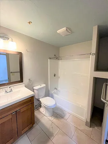 223 Union St #205 Photo 1