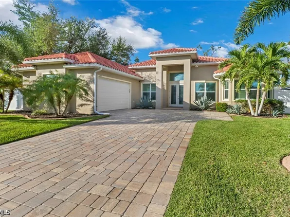 2215 SW 38th Ter, Cape Coral, FL 33914