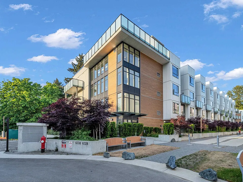 6338 King George Blvd #310