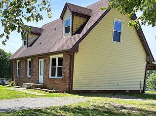 404 Carter Rd, Clarksville, TN 37042