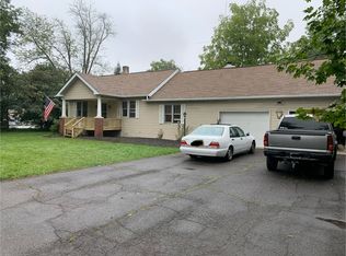 1960 W Main St, Stroudsburg, PA 18360