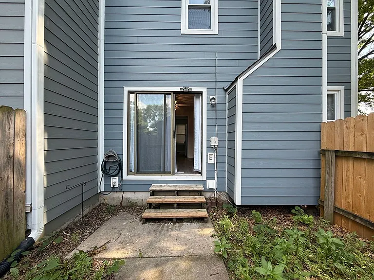 12836 W 67th St — Photo 20