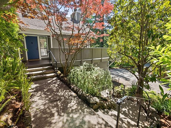 4th image of 118 Cypress Avenue