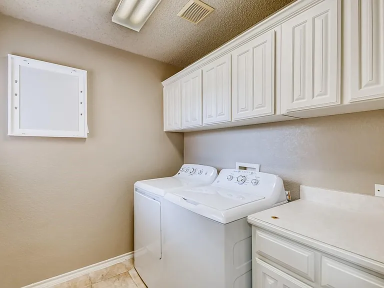 5930 River Bend Dr — Photo 34