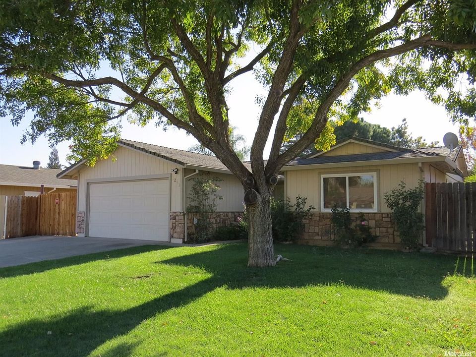 1st image of 7243 Hayward Dr