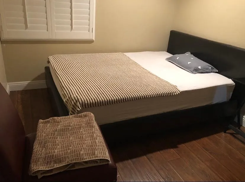2 bed, 280 sqft, $999 — Photo 3