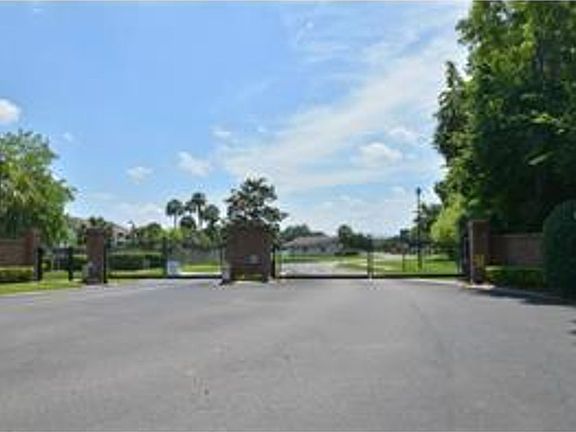 3rd image of 226 Venetian Bay Cir