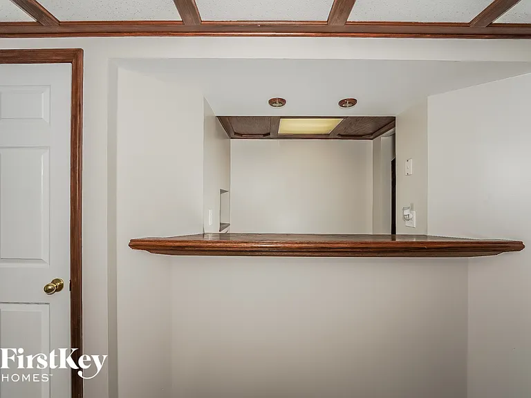 6429 Mountain Ridge Rd — Photo 6