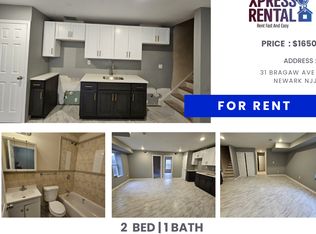 31 Bragaw Ave, Newark, NJ 07112