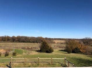 6400 Bass Creek Ct, Hickman, NE 68372