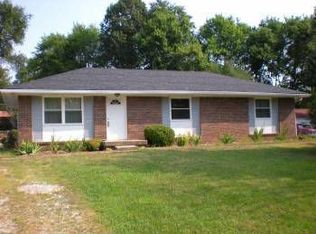 4724 W Runyon Lake Dr, Greenwood, IN 46143