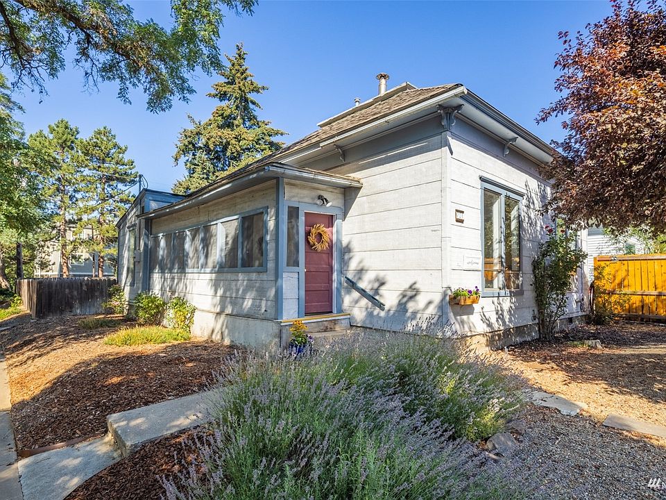 1st image of 701 N Nanum St