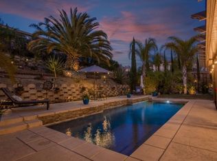 23990 Hollingsworth Dr, Murrieta, CA 92562