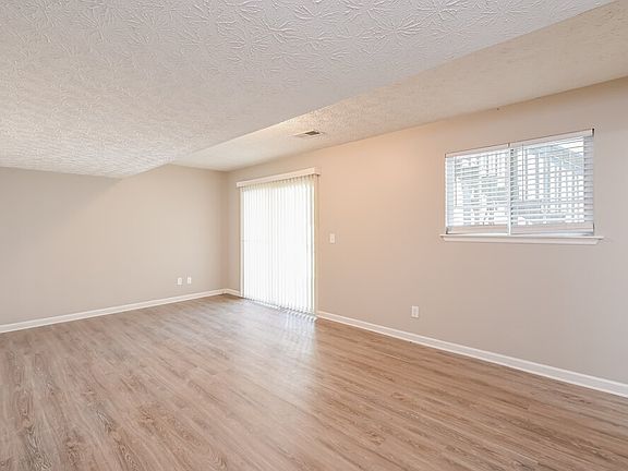 5th image of 3923 N Fork Ct