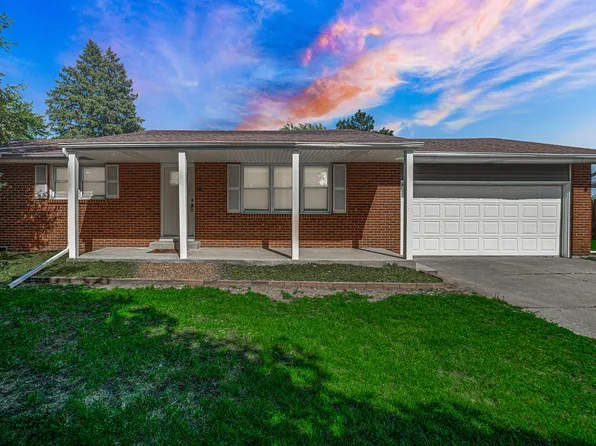 12155 E Gregg Blvd, Momence, IL 60954