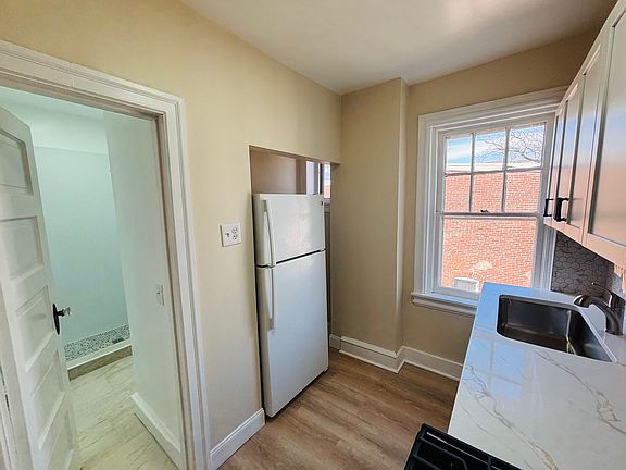 5th image of 1603 N Rodney St APT 3