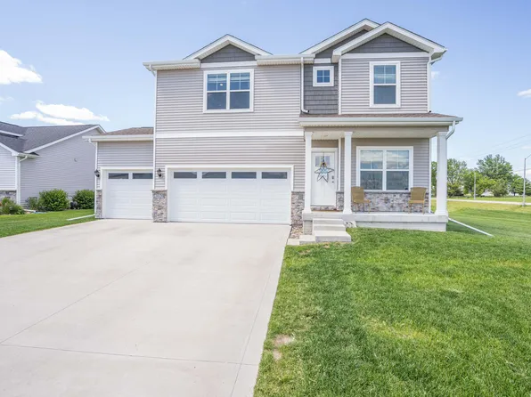 3020 NW Reinhart Dr, Ankeny, IA 50023