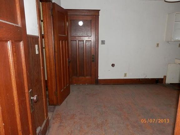 5th image of 356 & 372 S Church St