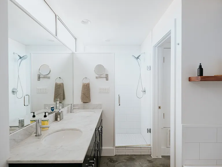 2205 N Lamar Blvd #411 — Photo 12