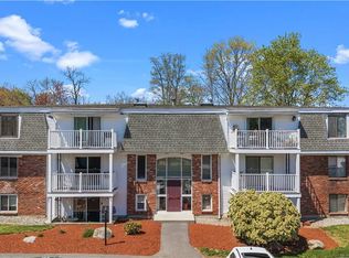 Fox Run Condominiums, Foxboro, MA 02035