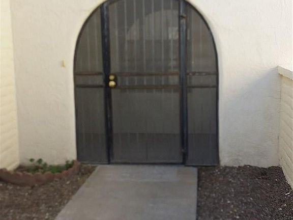 3rd image of 2957 Majestic Terrace Dr #1