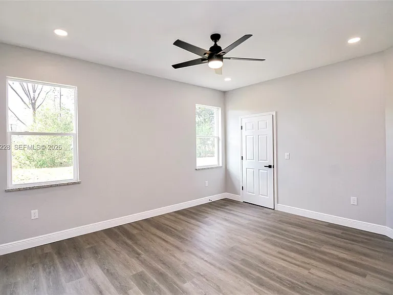 4510 Boabadilla Ave — Photo 13