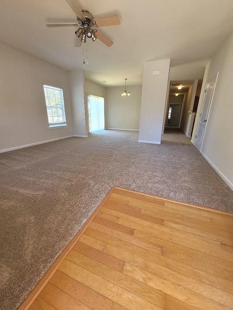 3 bed, 1700 sqft, $1,725 — Photo 3