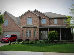 8119 Killarney Ct, Tinley Park, IL 60477