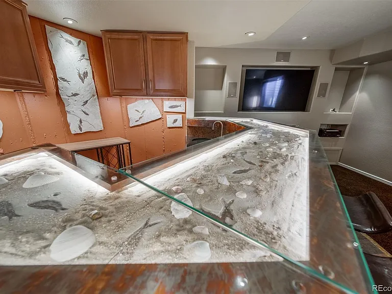 1011 S Valentia St #81 — Photo 33