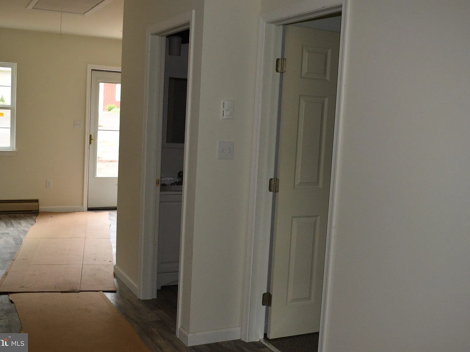 2 bed, 1.0 bath, 720 sqft, $1,500 — Photo 4