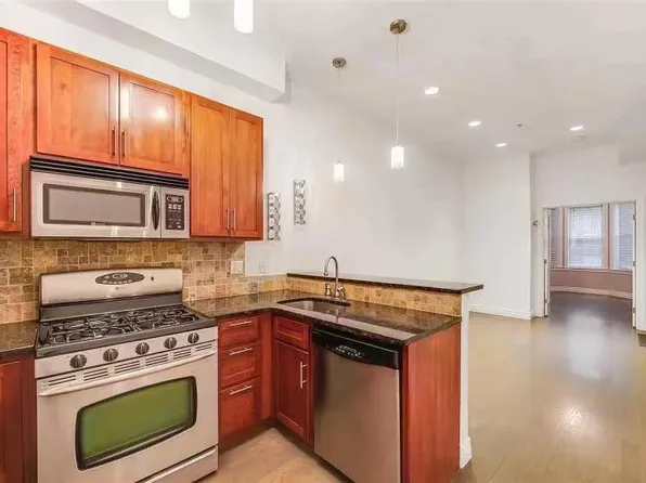 4508 Brown St, Union City, NJ 07087