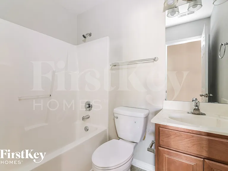 803 Steam Boat St — Photo 14