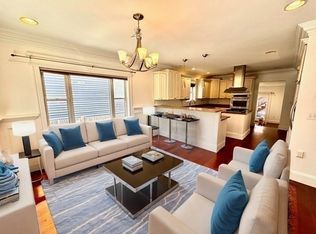 206 W 9th St #1, Boston, MA 02127