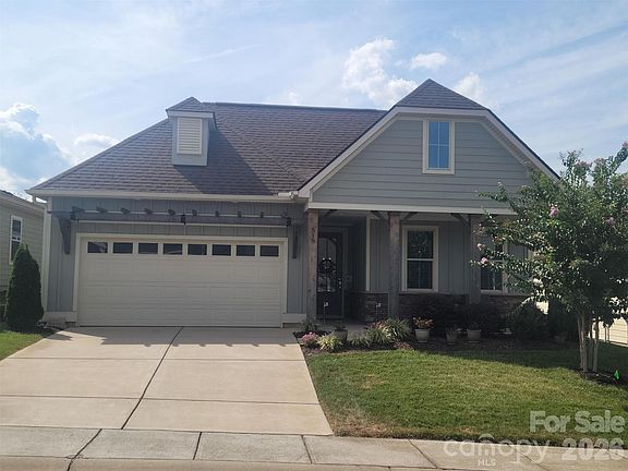 2nd image of 519 Bowline Dr