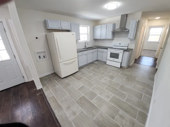 2721 Blue Ridge Dr, Mesquite, TX 75150