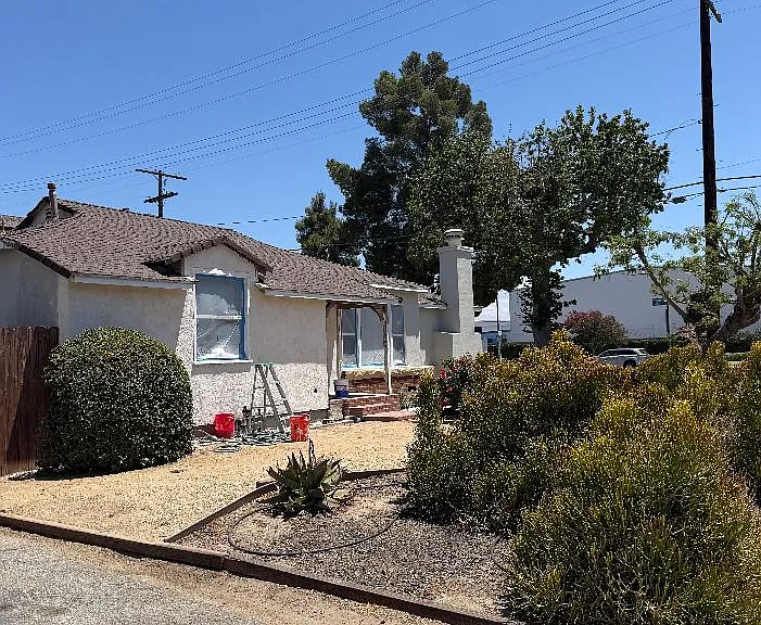 16601 Valerio St — Photo 1