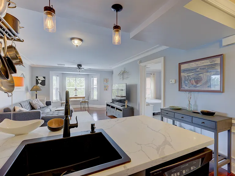 900 Taylor St #401 — Photo 12