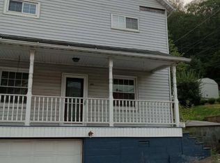 211 Main St, Conemaugh, PA 15909