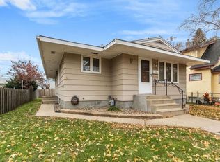 1137 Cook Ave E, Saint Paul, MN 55106