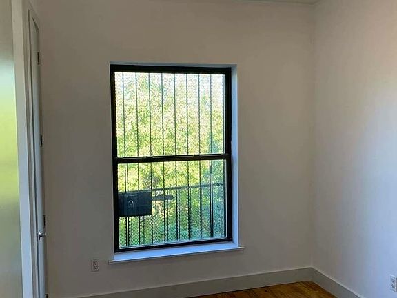 3rd image of 477 Park Pl #4S